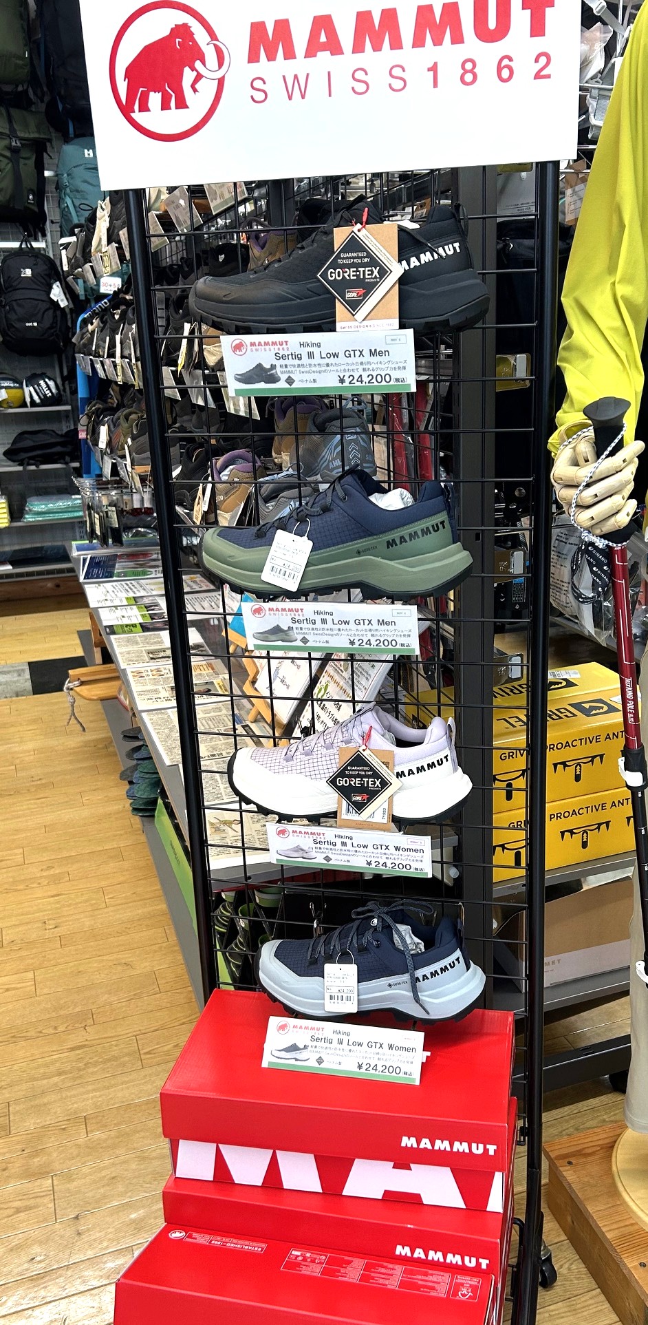 MAMMUT　マムートハイキングLOWシューズ入荷しました。